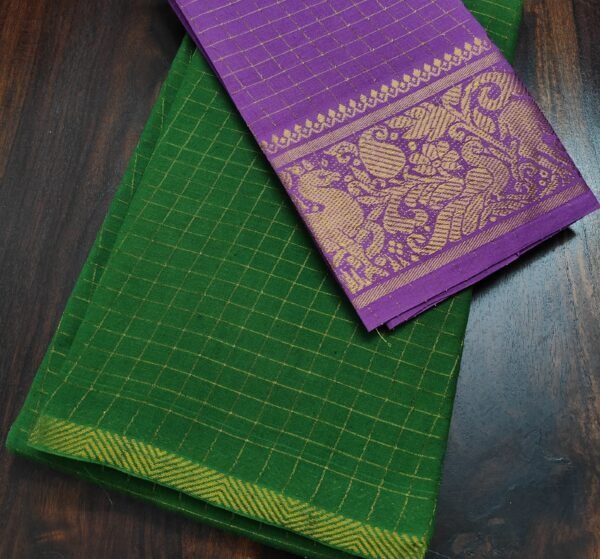 Zari Kattam Sungudi Cotton Saree with Golden Tinch Border- Leaf Green