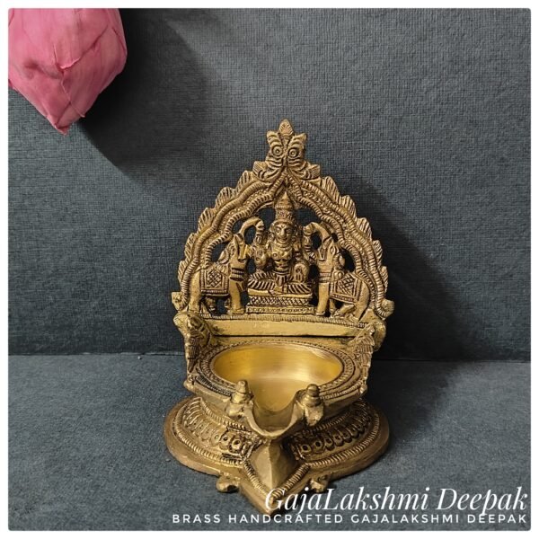 Brass Gaja Laxmi Deepak