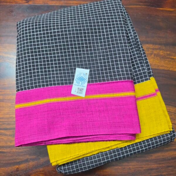 Handloom Cotton Saree – Classic Checks with Contrast Border