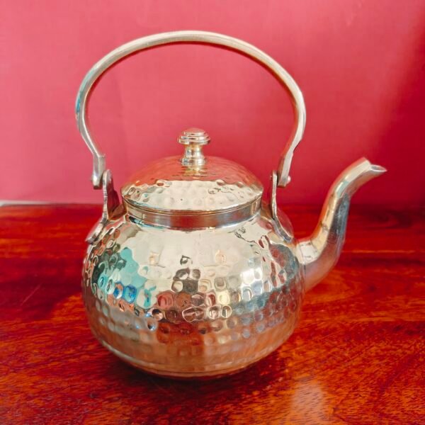 Brass hammered Tea Pot / Kettle with tin coating