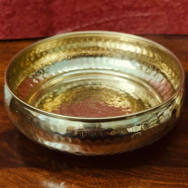 Hammered Finish Brass Urli – 6 Inches