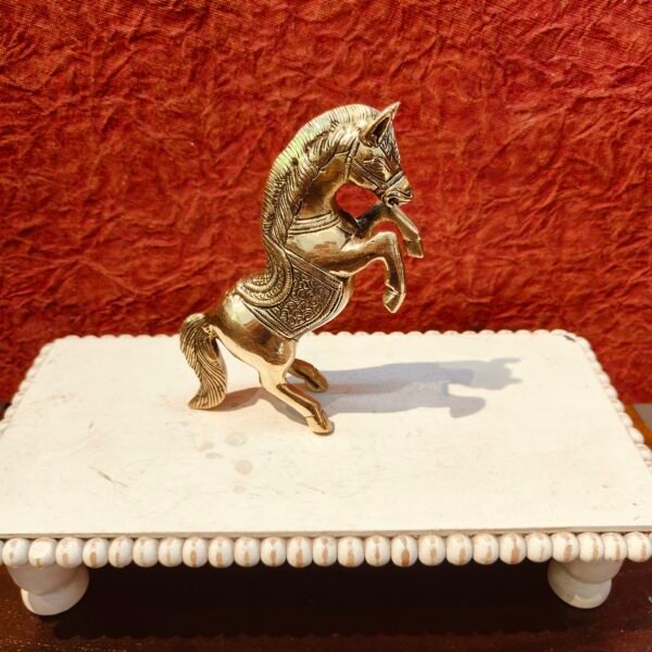 Premium Brass Handcrafted Vastu Horse Statue – 7 Inch Decorative Horse Figurine