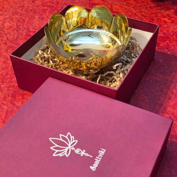 Handcrafted Brass Flower Butti (Hoovina Butti) – 6 Inch Traditional Brass Bowl for Return Gifts & Pooja